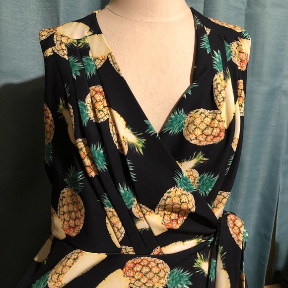 Unique Vintage Pineapple Wrap Dress - Picture 3 of 5